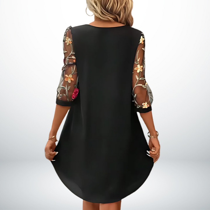 Jolie – Elegant Mini Dress with V-Neckline